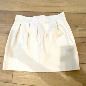 Zara Basic White Pegged Mini Skirt